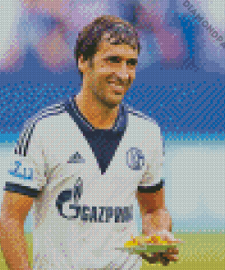 The Footballer Raul Gonzalez Diamond Painting