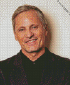 Viggo Mortensen Smiling Diamond Painting