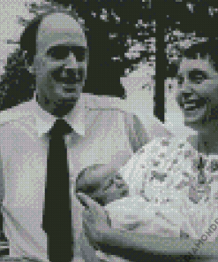 Roald Dahl And His Family Diamond Painting