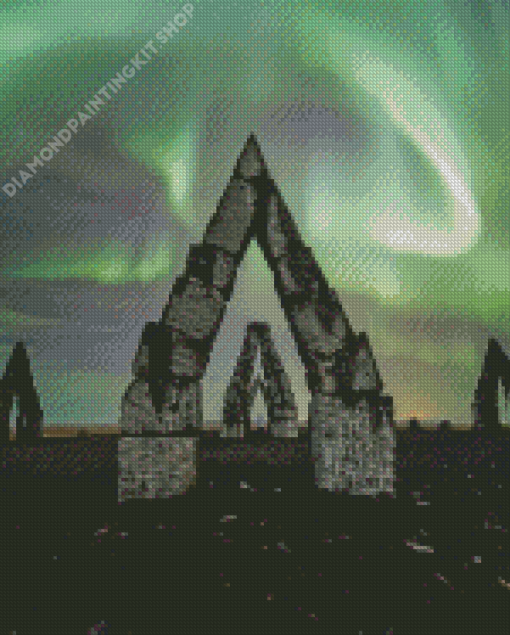 Arctic Henge Diamond Painting