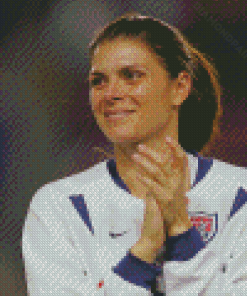 Mia Hamm Diamond Painting