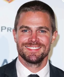 Stephen Amell Smiling Diamond Painting