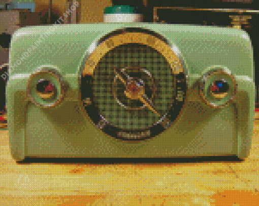 Green Radio Vintage Diamond Painting