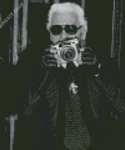 Karl Lagerfeld With Camera Diamond Painting