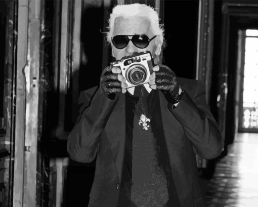 Karl Lagerfeld With Camera Diamond Painting