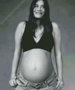 Pregnant Grace Elizabeth Diamond Painting